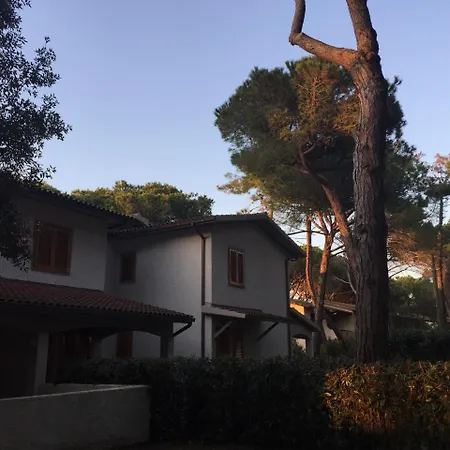 Girino Ii Apartment *